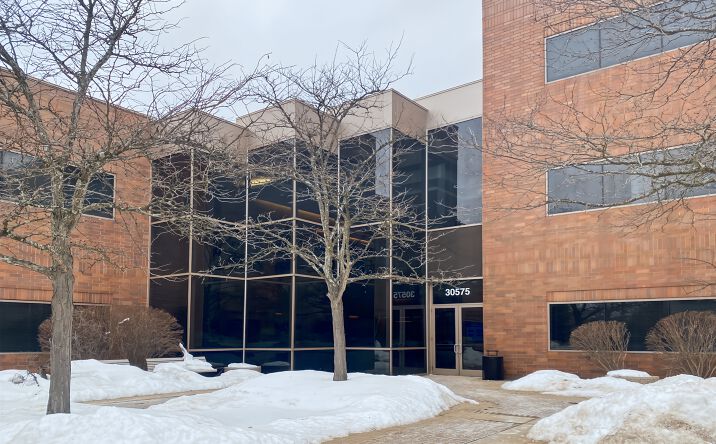 Pictures of Office property located at 30575 Bainbridge Rd, Suite 130, Solon, OH 44139 for lease - image #1