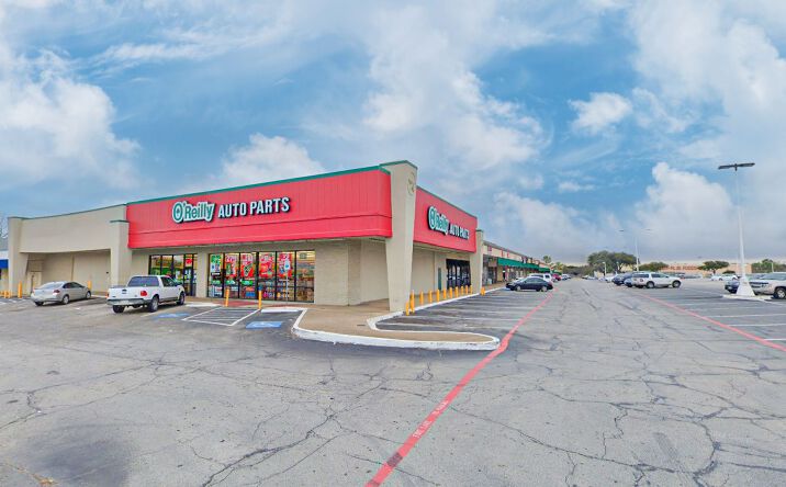 Pictures of Retail property located at 1504 New York Ave, Arlington, TX 76010 for lease - image #1