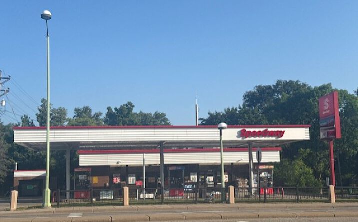 Pictures of Retail, Special Purpose property located at 5900 Excelsior Blvd, Minneapolis, MN 55416 for lease - image #1