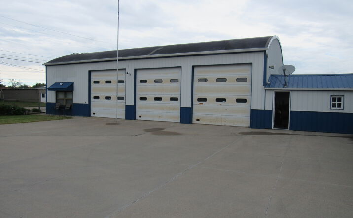 Pictures of Office, Industrial property located at 1726 N Kansas Ave, Hastings, NE 68901 for lease - image #1