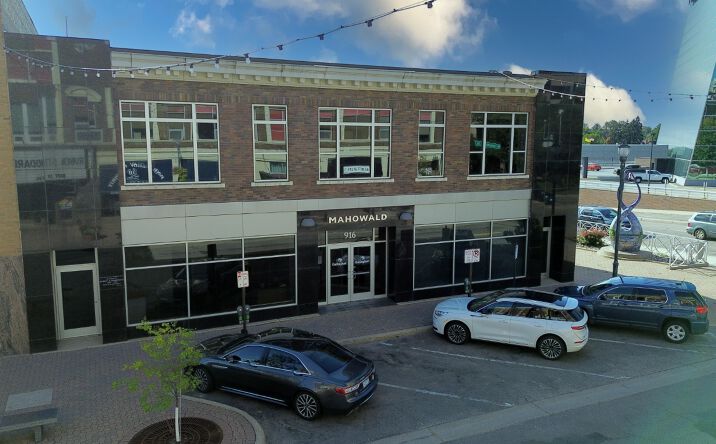 Pictures of Office property located at 916 W St Germain St, St Cloud, MN 56301 for lease - image #1