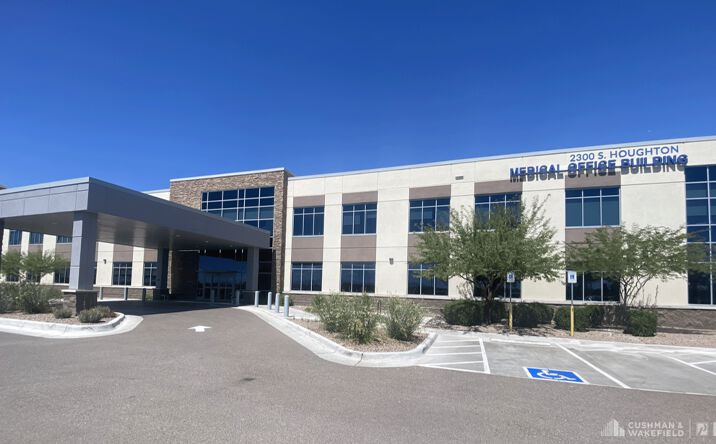 Pictures of Office property located at 2300 S Houghton Rd Suite 250, Tucson, AZ 85748 for lease - image #1