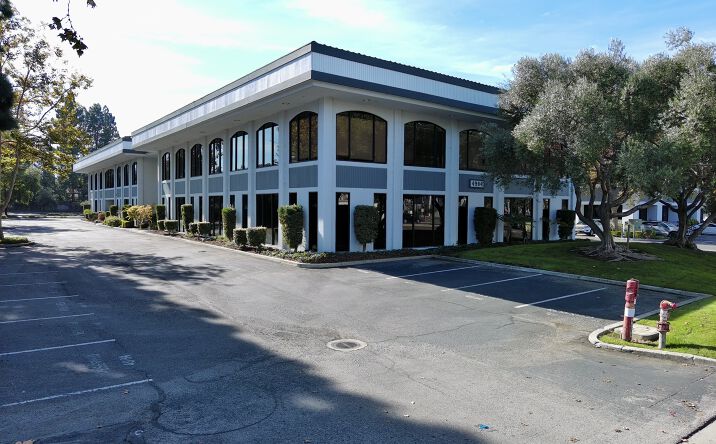 Pictures of Office property located at 4984 El Camino Real, Los Altos, CA 94022 for lease - image #1