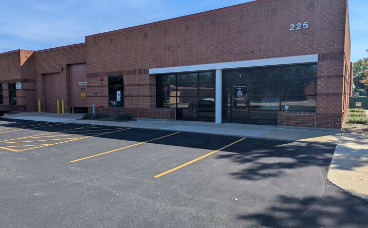 Pictures of Industrial property located at 225 Larkin Drive, Wheeling, IL 60090 for lease - image #1