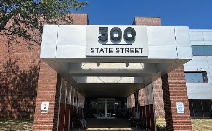 Pictures of Office property located at 300 State St, Erie, PA 16507 for lease - image #1