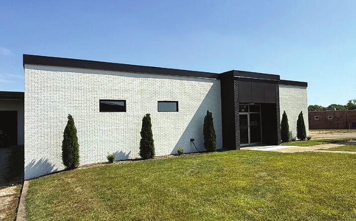 Pictures of Industrial property located at 50 N. 17th Street, St. Charles, IL 60174 for lease - image #1