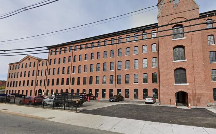 Pictures of Retail property located at 725 Branch Ave, Providence, RI 02904 for lease - image #1