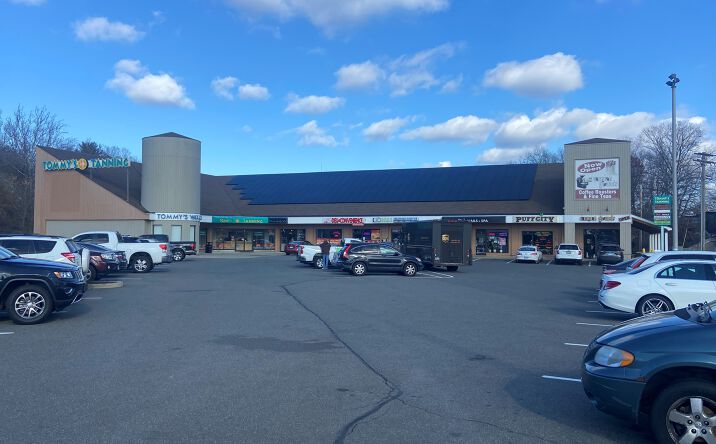Pictures of Retail property located at 2460 Dixwell Ave, Hamden, CT 06514 for lease - image #1