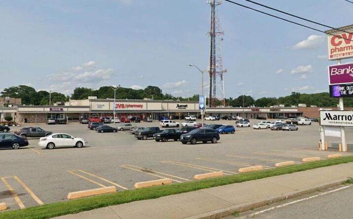 Pictures of Retail property located at 1630 President Ave, Fall River, MA 02720 for lease - image #1