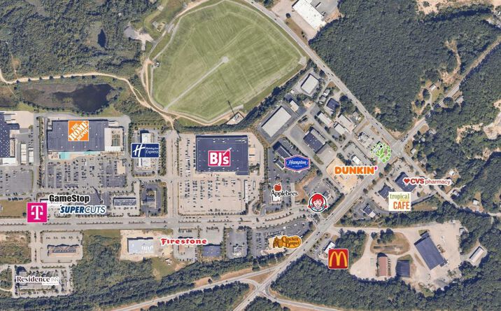 Pictures of Retail, Restaurant property located at Arnold Road & New London, Coventry, RI 02816 for lease - image #1