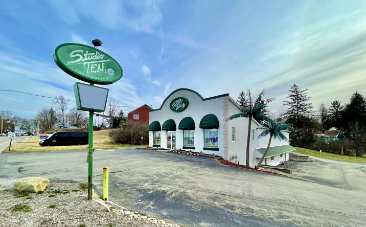 Pictures of Retail property located at 5879 Steubenville Pike, McKees Rocks, PA 15136 for lease - image #1