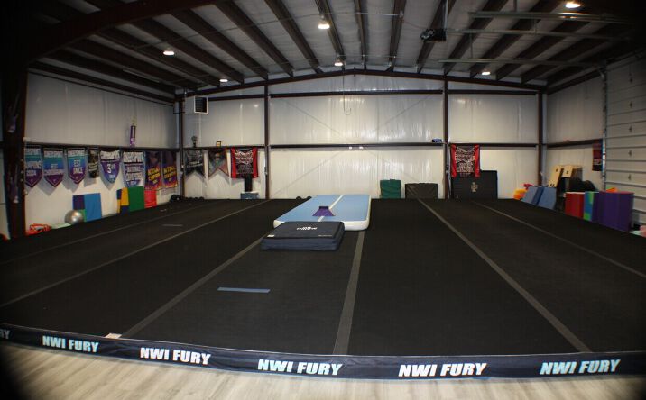 Pictures of Office, Industrial, Special Purpose property located at 9934 Express Dr, Highland, IN 46322 for lease - image #1