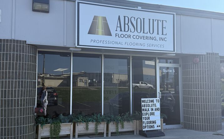 Pictures of Retail, Office, Industrial property located at 3010 Shaffer Ave SE, Kentwood, MI 49512 for lease - image #1