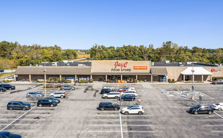Pictures of Retail property located at 4280 W Jonathan Moore Pike, Columbus, IN 47201 for lease - image #1
