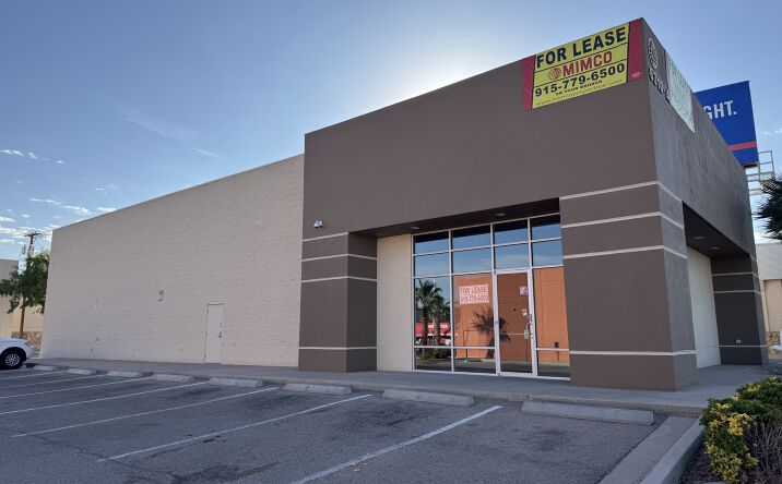 Pictures of Retail property located at 6310 N Mesa St, El Paso, TX 79912 for lease - image #1