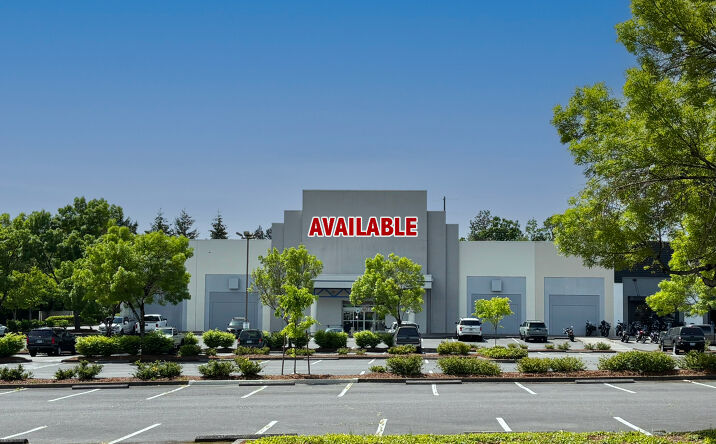 Pictures of Retail property located at 10355 SW Cascade Ave, Tigard, OR 97223 for lease - image #1