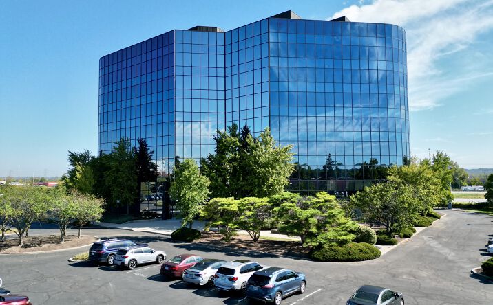 Pictures of Office property located at 11260 Chester Rd, Cincinnati, OH 45246 for lease - image #1