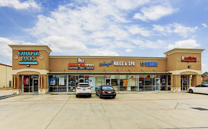 Pictures of Retail property located at 2240 S Mason Rd, Katy, TX 77450 for lease - image #1
