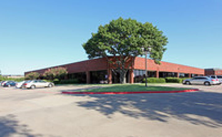 Pictures of Office property located at 3001 Gateway Dr., Irving, TX 75063 for lease - image #1
