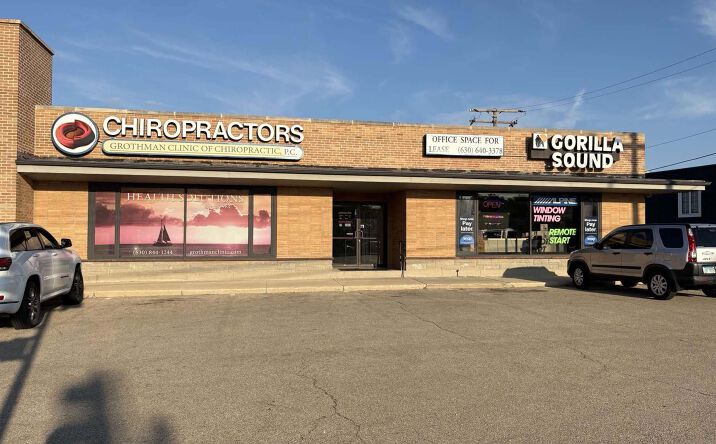 Pictures of Office, Industrial property located at 845 N Lake St, Aurora, IL 60506 for lease - image #1