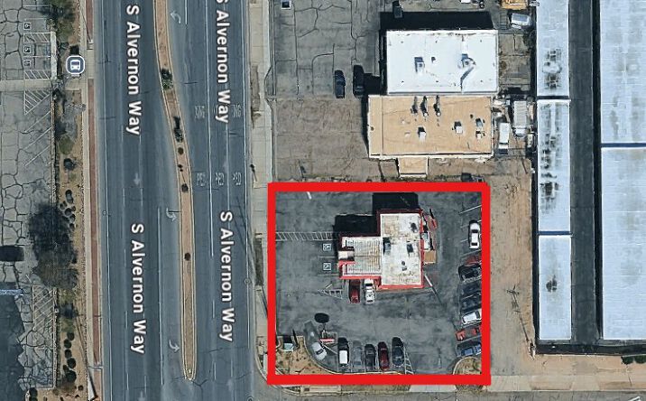 Pictures of Restaurant property located at 1655 S Alvernon Way, Tucson, AZ 85711 for lease - image #1