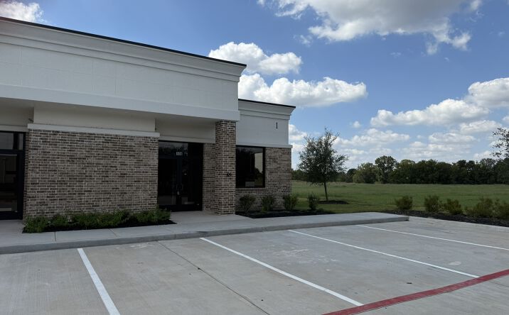 Pictures of Office property located at 6110 Sienna Ranch Rd, Missouri City, TX 77459 for lease - image #1