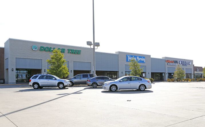 Pictures of Retail property located at 3046 Lavon Dr, Garland, TX 75040 for lease - image #1