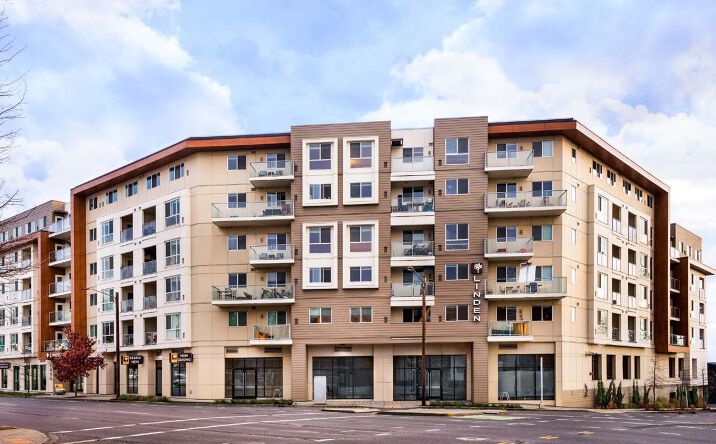 Pictures of Retail property located at 1250 E Burnside St, Portland, OR 97214 for lease - image #1