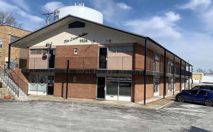 Pictures of Retail, Office property located at 9504 E 63rd St, Raytown, MO 64133 for lease - image #1