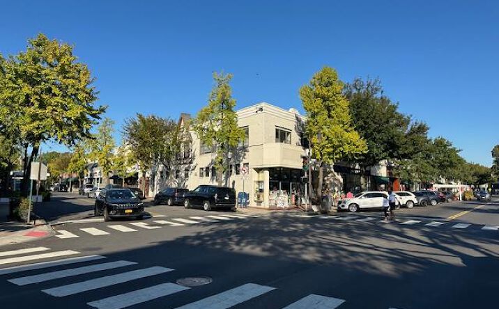 Pictures of Office property located at 2 Park Place 4, Eastchester, NY 10708 for lease - image #1
