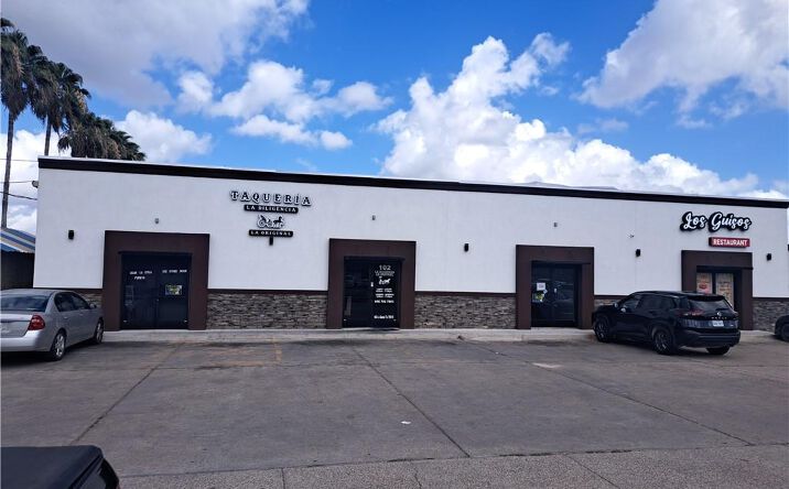 Pictures of Restaurant property located at 943 S Alamo Road # 103, Alamo, TX 78516 for lease - image #1
