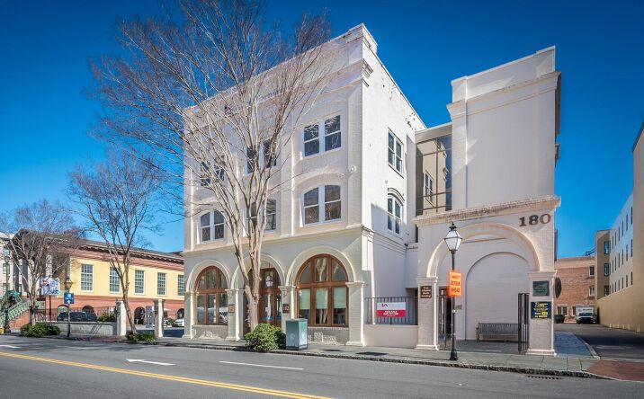 Pictures of Office property located at 180 Meeting Street # 330, Charleston, SC 29401 for lease - image #1