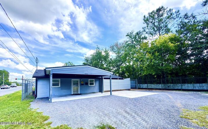Pictures of Office property located at 8540 W BEAVER Street, Jacksonville, FL 32220 for lease - image #1