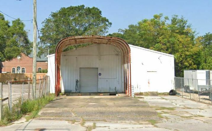 Pictures of Retail, Land property located at 1614 W Garden St, Pensacola, FL 32502 for lease - image #1