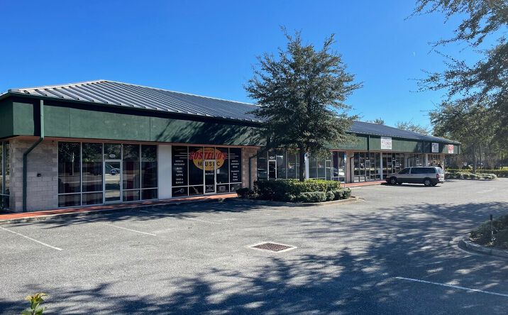 Pictures of Retail, Office property located at 179 College Dr, Orange Park, FL 32065 for lease - image #1