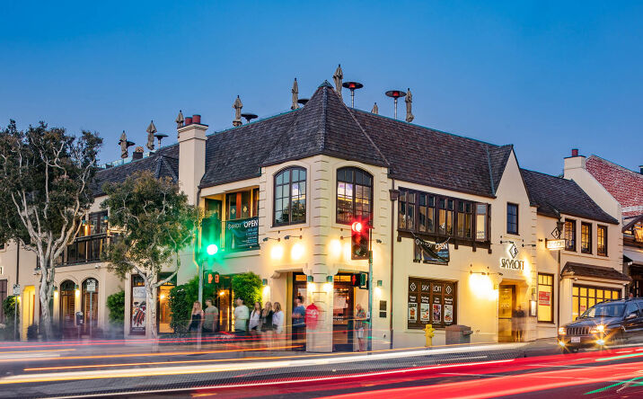 Pictures of Restaurant property located at 400 S Coast Hwy, Laguna Beach, CA 92651 for lease - image #1