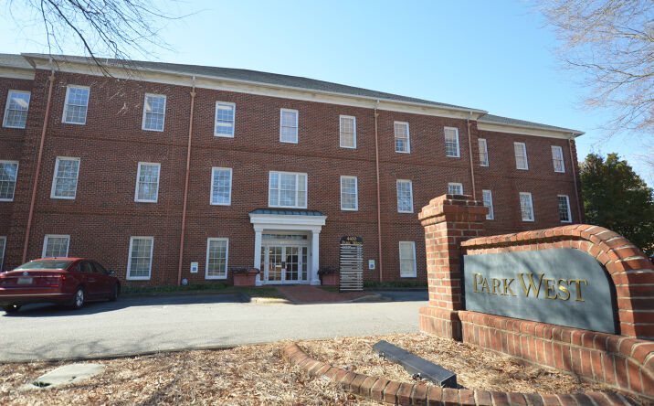 Pictures of Office property located at 4400 Silas Creek Pkwy, Winston-Salem, NC 27104 for lease - image #1