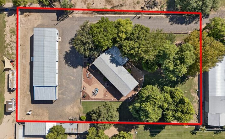 Pictures of Industrial property located at 9259 S Priest Dr, Tempe, AZ 85284 for lease - image #1