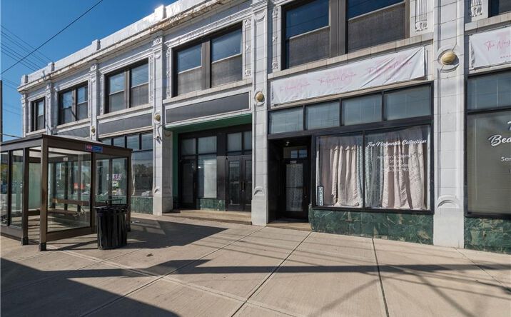 Pictures of Retail, Office property located at 2082 W 65th St, Cleveland, OH 44102 for lease - image #1