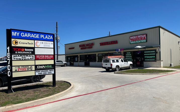 Pictures of Retail, Industrial property located at 18700 Becker Rd, Hockley, TX 77447 for lease - image #1