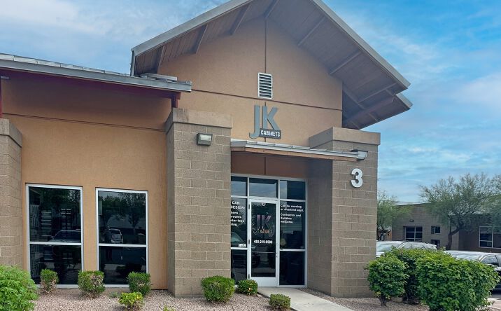 Pictures of Office property located at 2045 S Vineyard Ave, Bldg 3, Mesa, AZ 85210 for lease - image #1