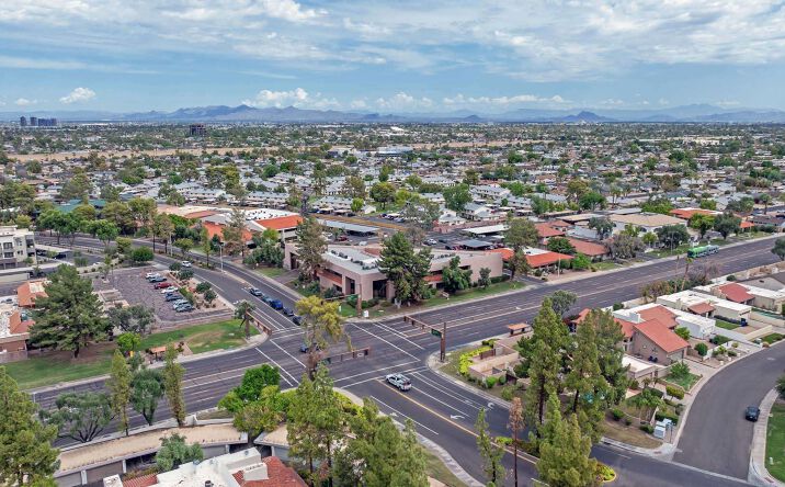 Pictures of Retail property located at 1204 E Baseline Rd, Tempe, AZ 85283 for lease - image #1