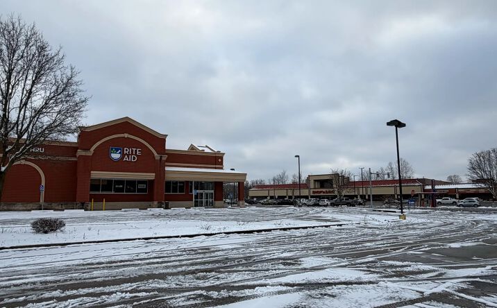 Pictures of Retail property located at 601 W Pike St, Canonsburg, PA 15317 for lease - image #1