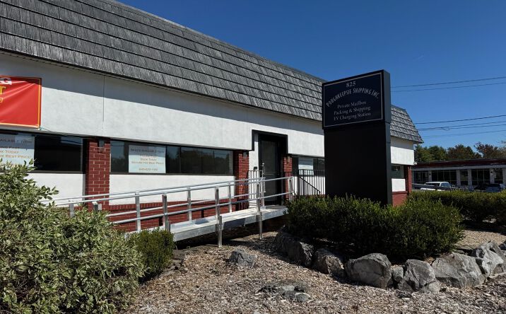 Pictures of Office property located at 825 Main St, Poughkeepsie, NY 12603 for lease - image #1