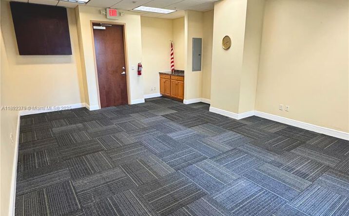 Pictures of Office property located at 2100 SE Hillmoor Dr # 205, Port St. Lucie, FL 34952 for lease - image #1