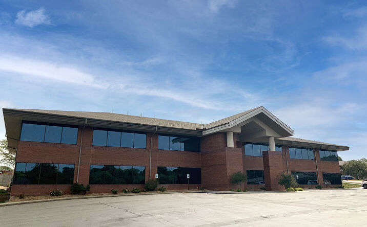 Pictures of Office property located at 1101 S 70th St, Lincoln, NE 68510 for lease - image #1