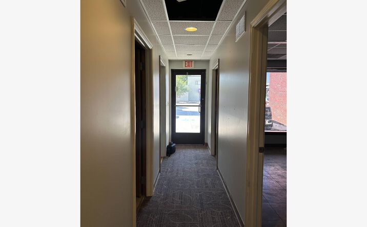 Pictures of Retail, Office, Special Purpose property located at 1125 Laramie St, Manhattan, KS 66502 for lease - image #1
