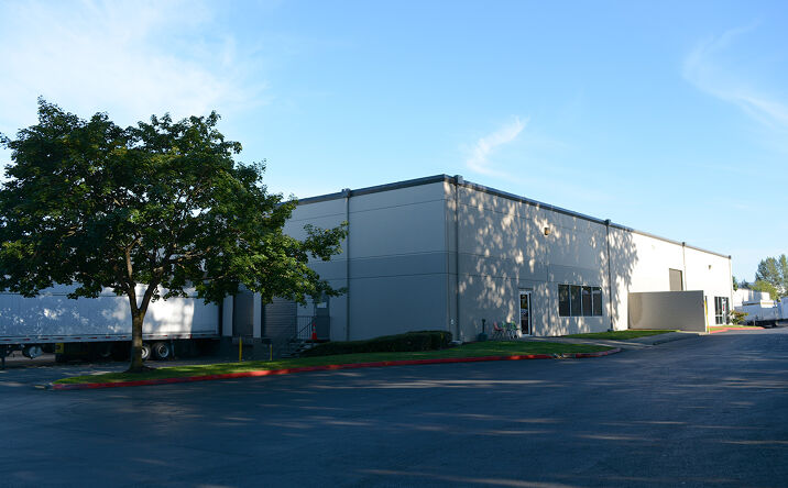 Pictures of Office, Industrial property located at 21840-21858 76th Ave S, Kent, WA 98032 for lease - image #1