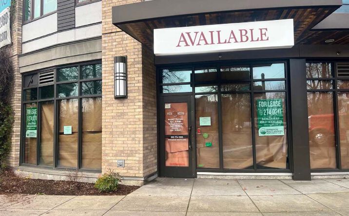 Pictures of Retail, Restaurant property located at 7237 N Philadelphia Ave, Portland, OR 97203 for lease - image #1