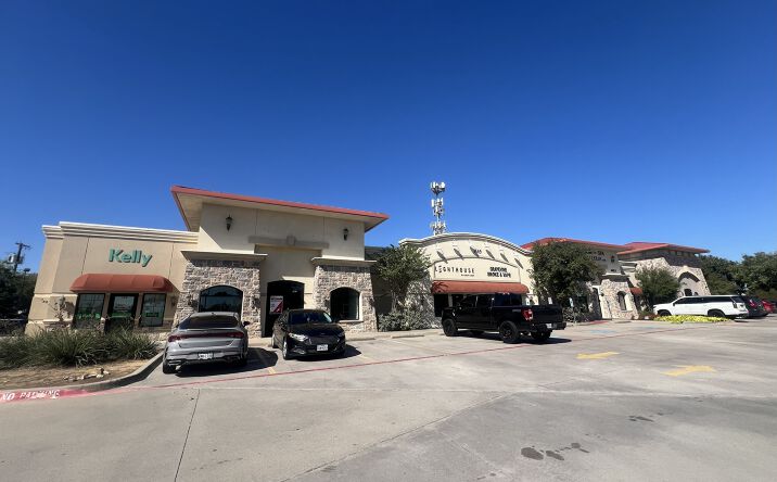 Pictures of Retail property located at 3549 Grapevine Mills Pkwy. S., Grapevine, TX 76051 for lease - image #1
